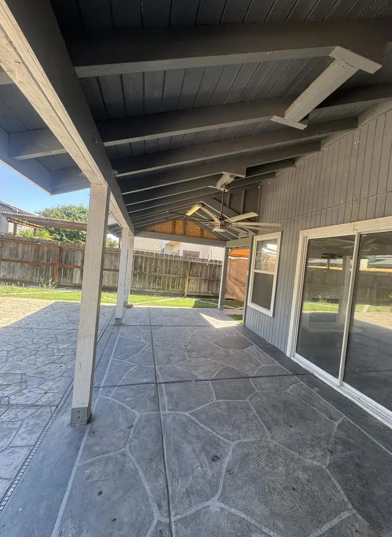 1224 Mohr Circle Manteca, CA 95337