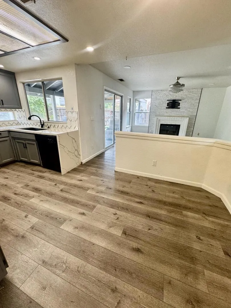 1224 Mohr Circle Manteca, CA 95337