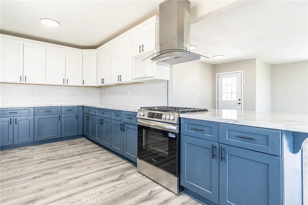 16621 Glendower Edwards, CA 93523