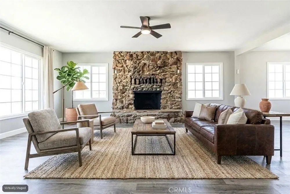 16621 Glendower Edwards, CA 93523