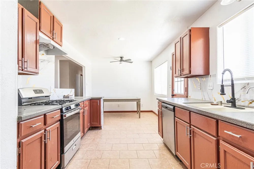 26934 Jessie Boron, CA 93516