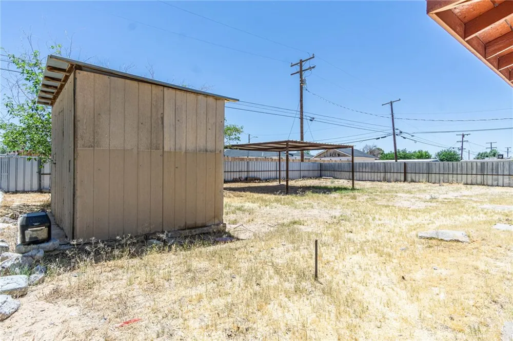 26934 Jessie Boron, CA 93516