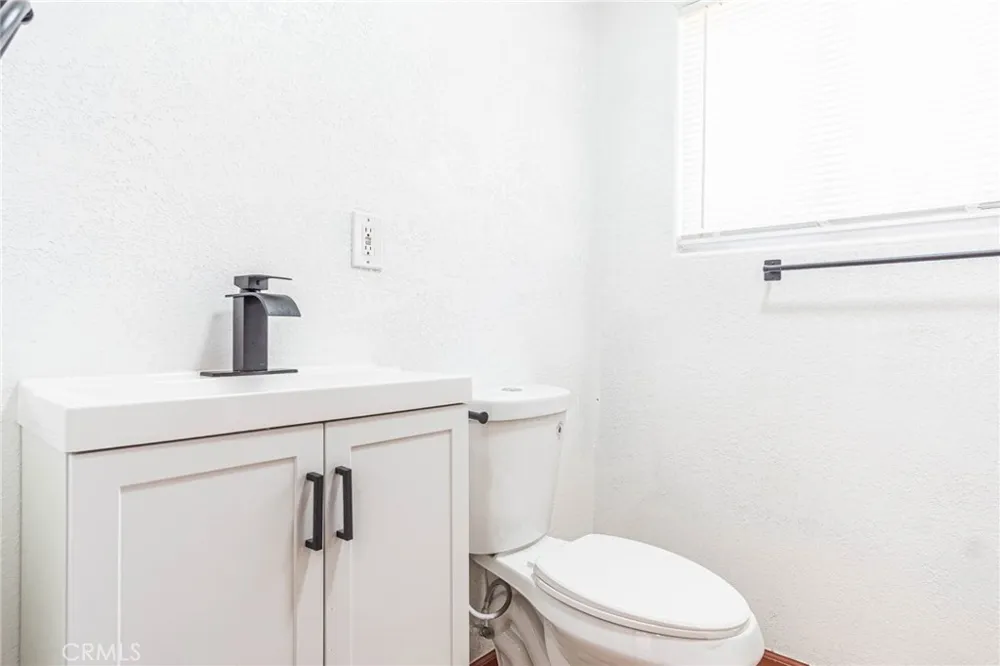 26934 Jessie Boron, CA 93516