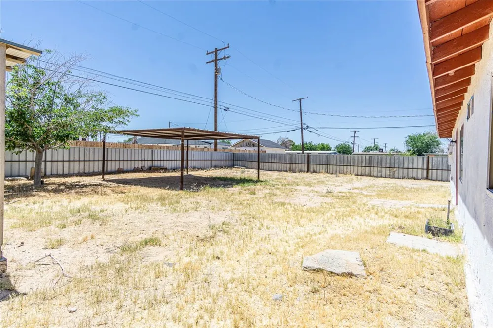 26934 Jessie Boron, CA 93516