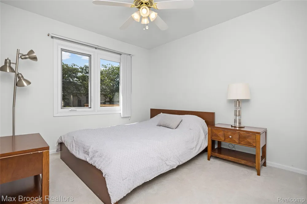 35263 Kings Forest Boulevard Clinton Charter Township, MI 48035