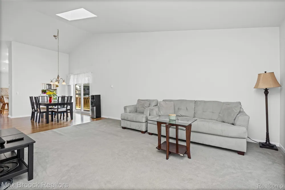35263 Kings Forest Boulevard Clinton Charter Township, MI 48035
