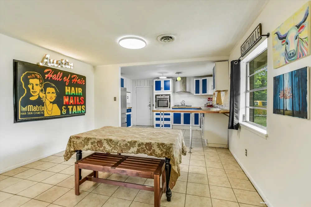 407 Hill Street Smithville, TX 78957