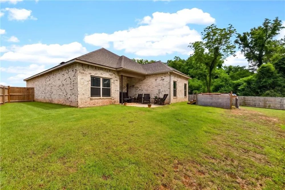 217 Willowbrook Lane Kathleen, GA 31047