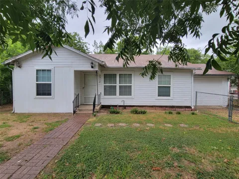 3513 BlueBird Street