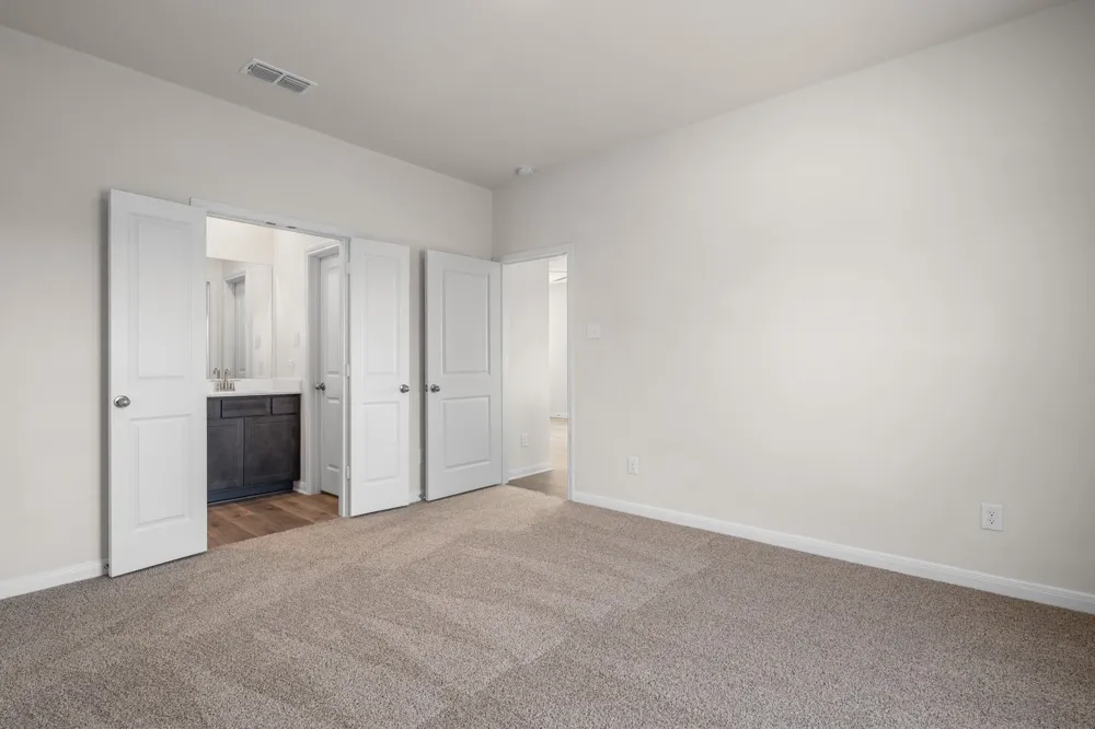 8325 White Wolf Trail Ponder, TX 76259