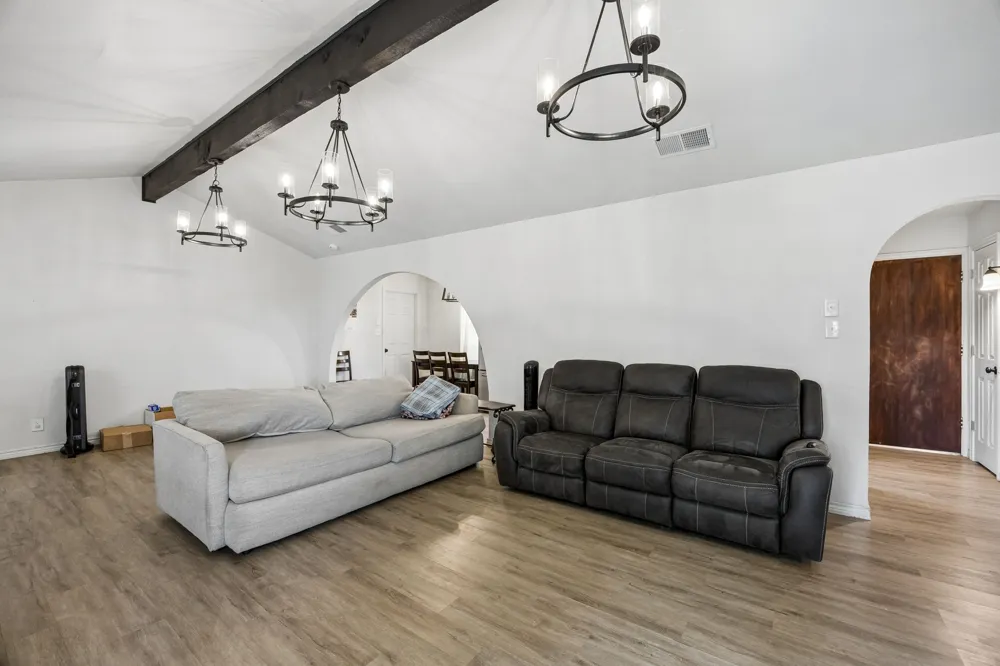 7971 Peden Road Azle, TX 76020