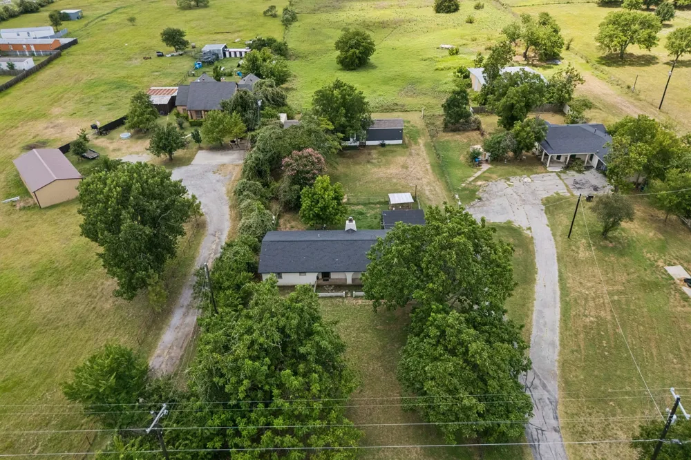 7971 Peden Road Azle, TX 76020