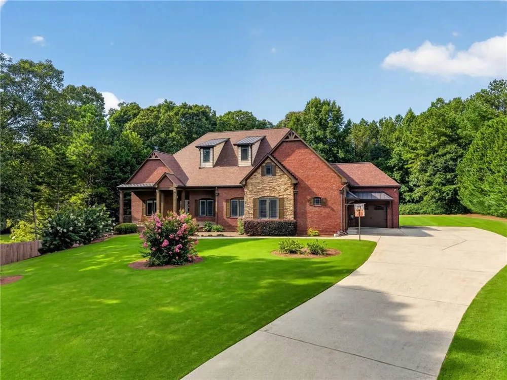 50 Brookview Place Oxford, GA 30054