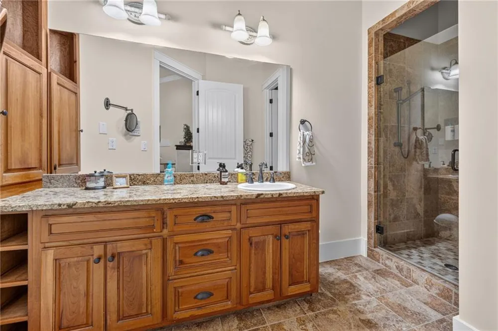 50 Brookview Place Oxford, GA 30054