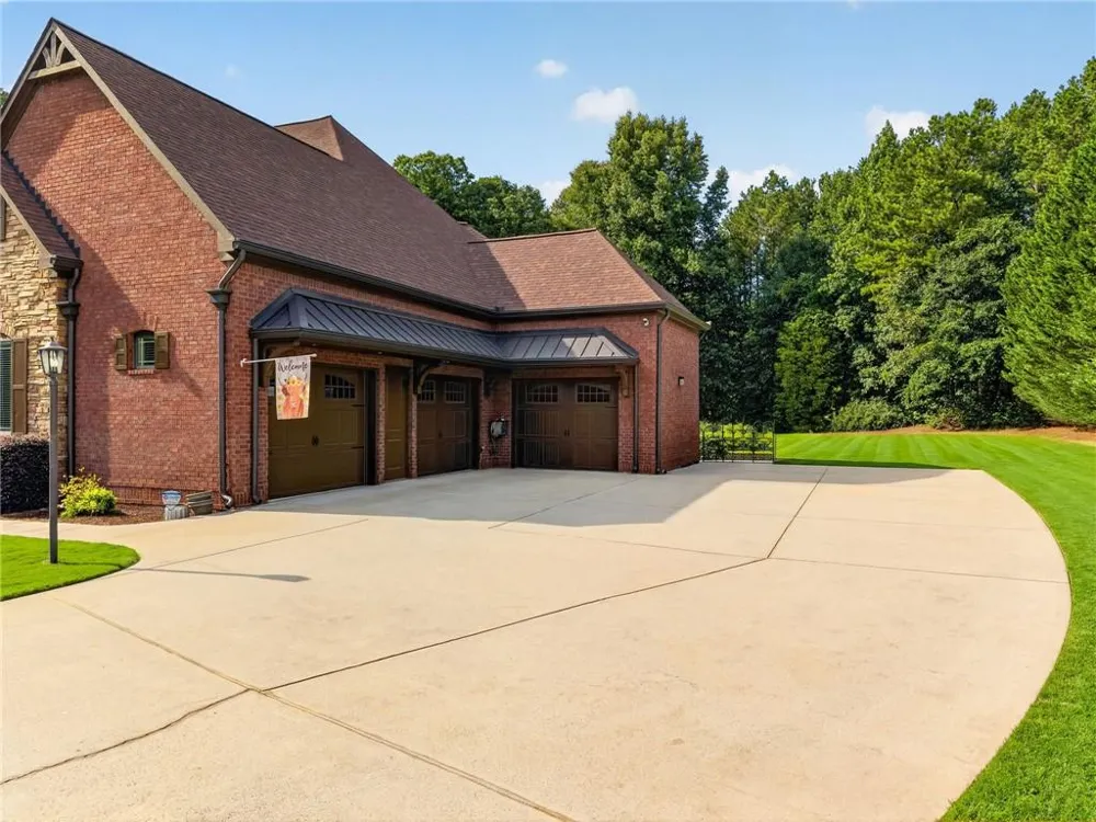 50 Brookview Place Oxford, GA 30054