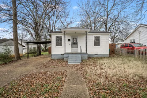 771 Center St