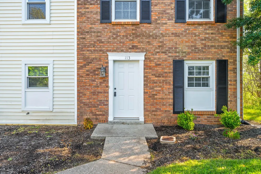 113 Azalea Ct Clarksville, TN 37042