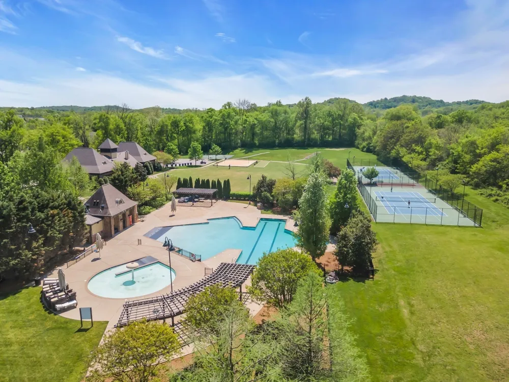 2840 Americus Dr Thompsons Station, TN 37179