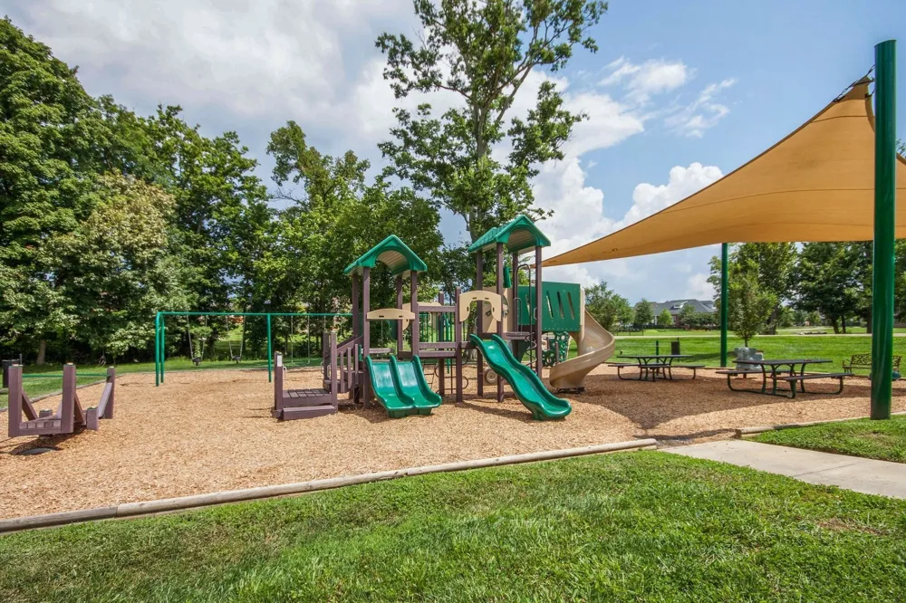 2840 Americus Dr Thompsons Station, TN 37179