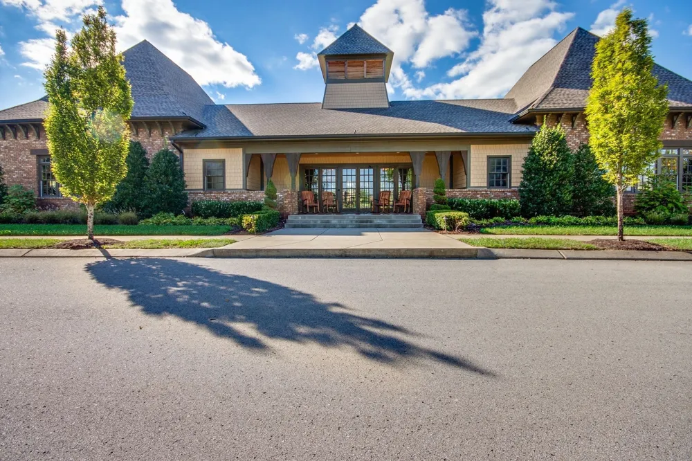 2840 Americus Dr Thompsons Station, TN 37179