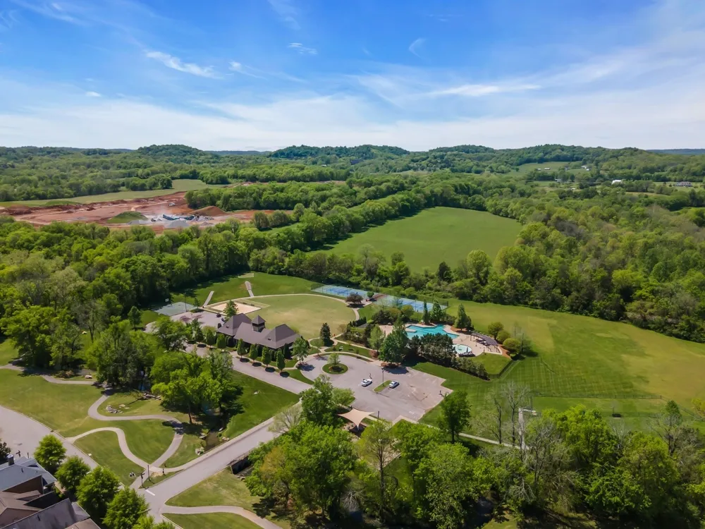2840 Americus Dr Thompsons Station, TN 37179