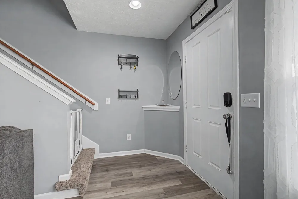 580 Bradburn Village Cir Antioch, TN 37013