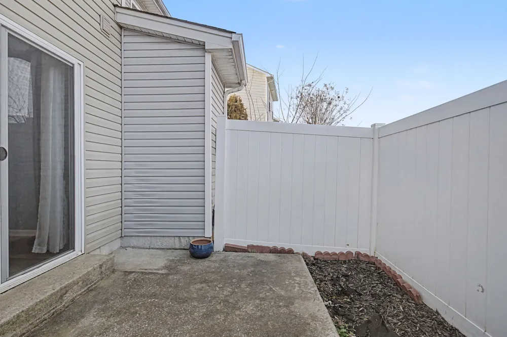 580 Bradburn Village Cir Antioch, TN 37013