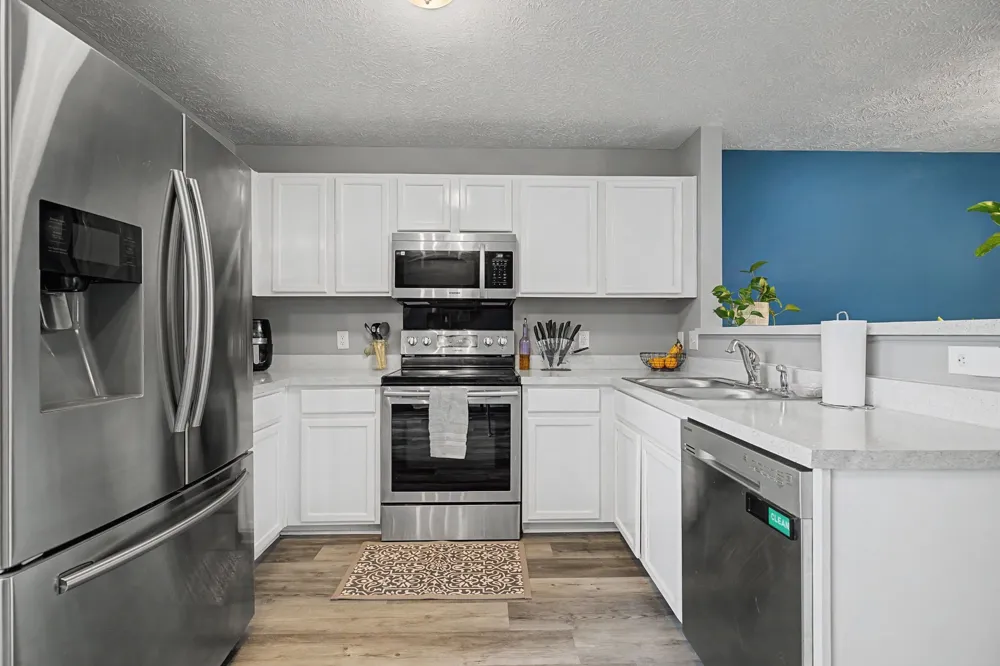 580 Bradburn Village Cir Antioch, TN 37013