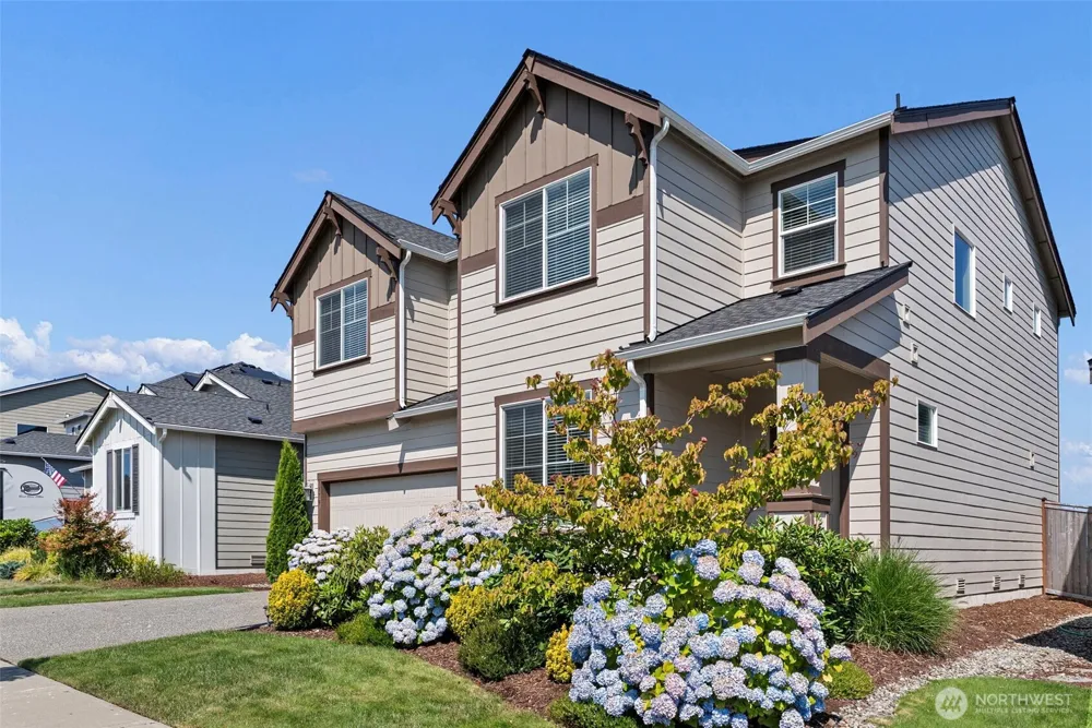 1379 Baker Heights Loop Bremerton, WA 98312