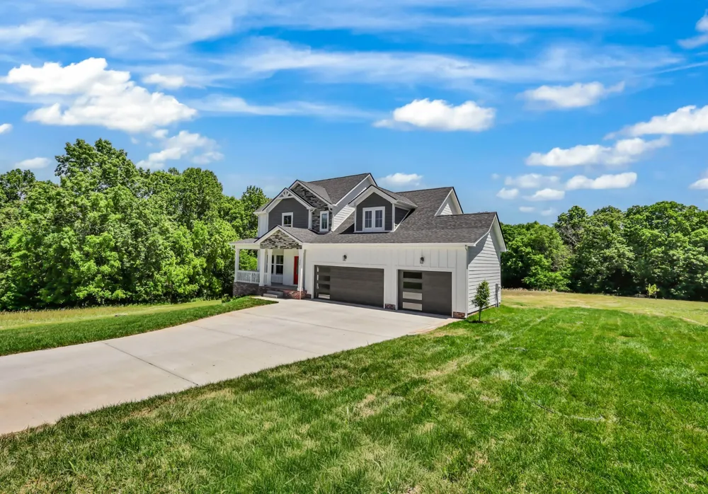 233 Lewis Grant Ln Southside, TN 37171