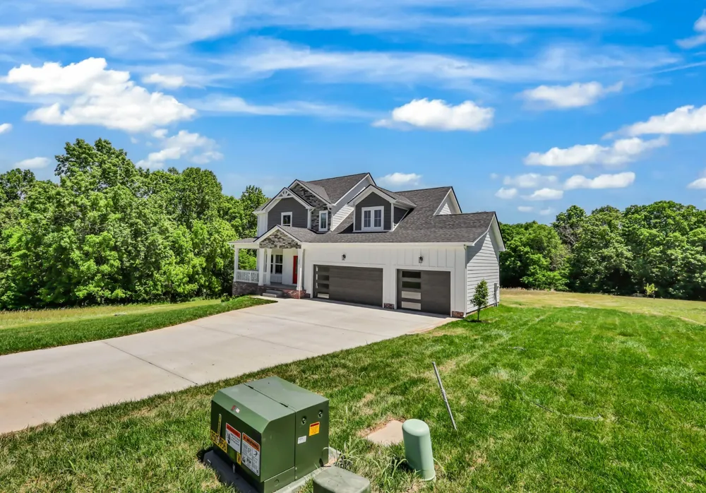 233 Lewis Grant Ln Southside, TN 37171