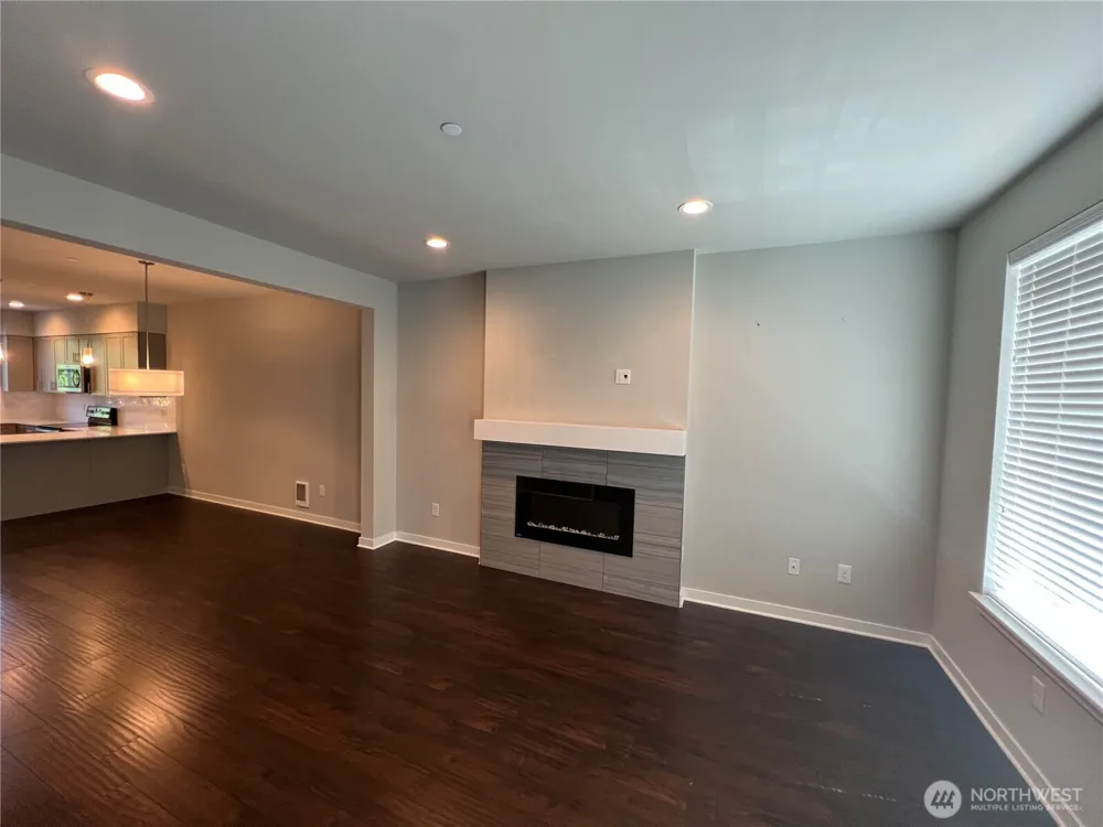 14913 48th Avenue W #C3 Edmonds, WA 98026
