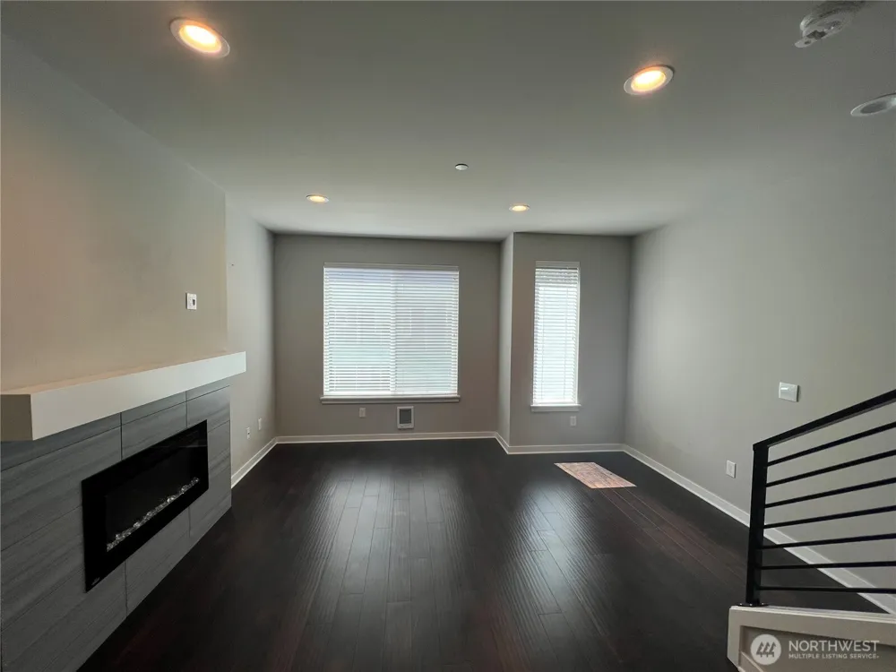 14913 48th Avenue W #C3 Edmonds, WA 98026