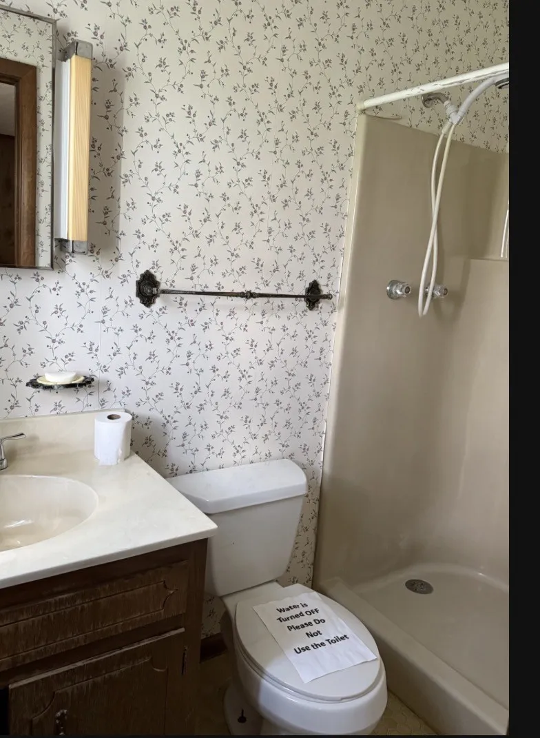 637 Sheehy Rd Mc Ewen, TN 37101