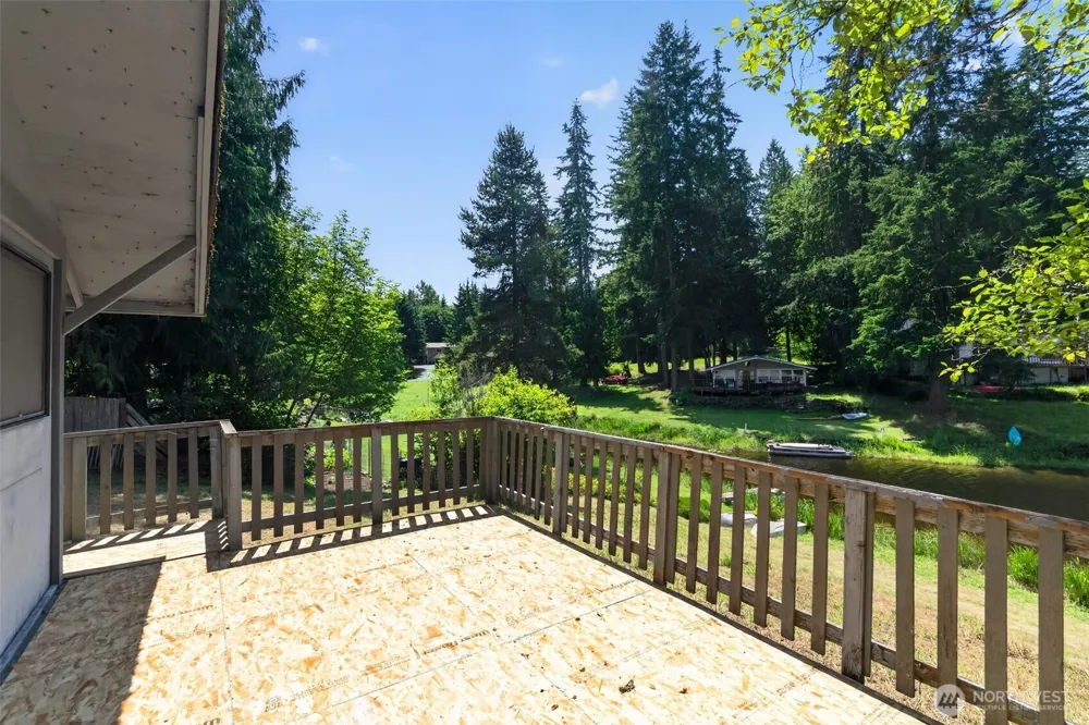 19539 330th Avenue NE Duvall, WA 98019