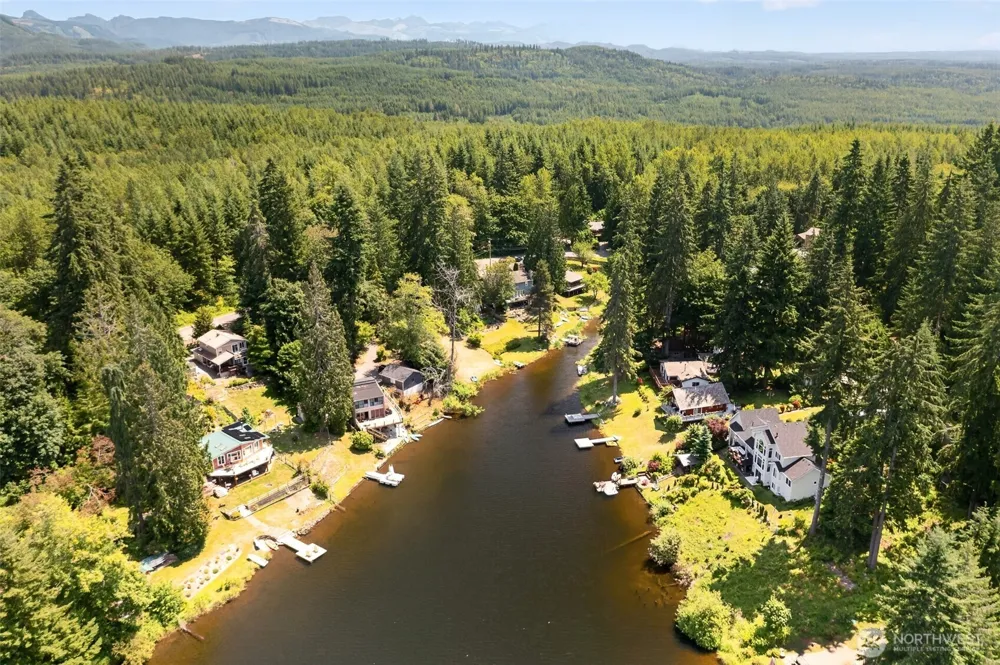 19539 330th Avenue NE Duvall, WA 98019