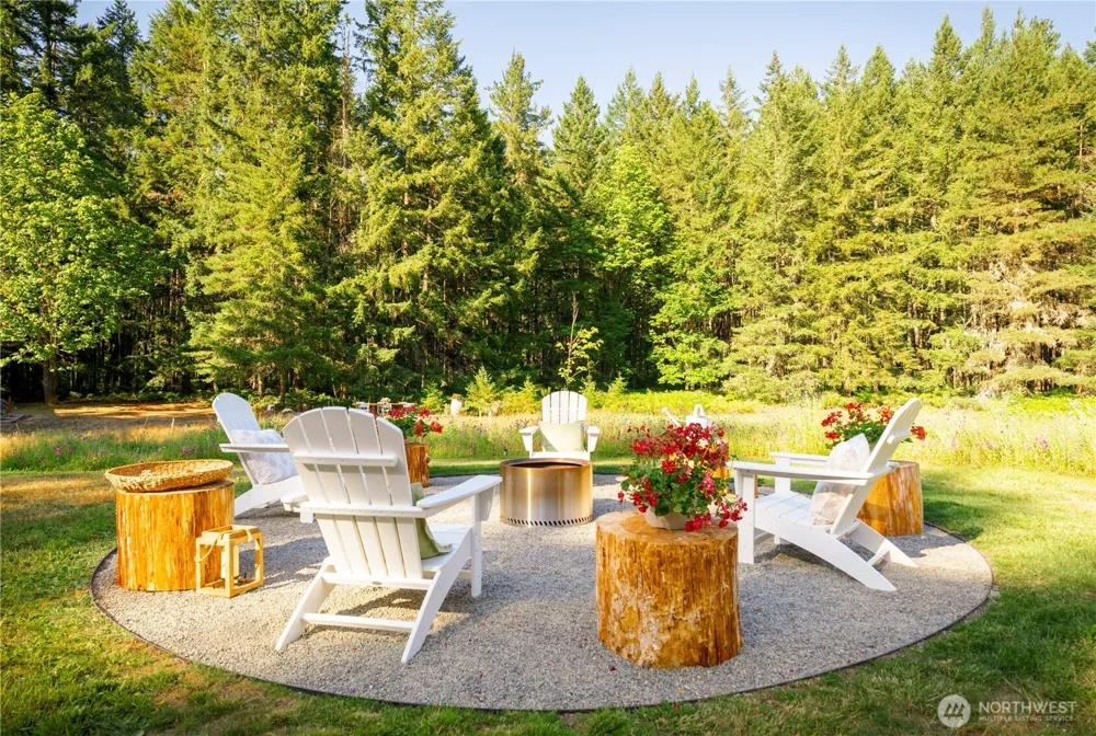 19680 Noll Road Poulsbo, WA 98370