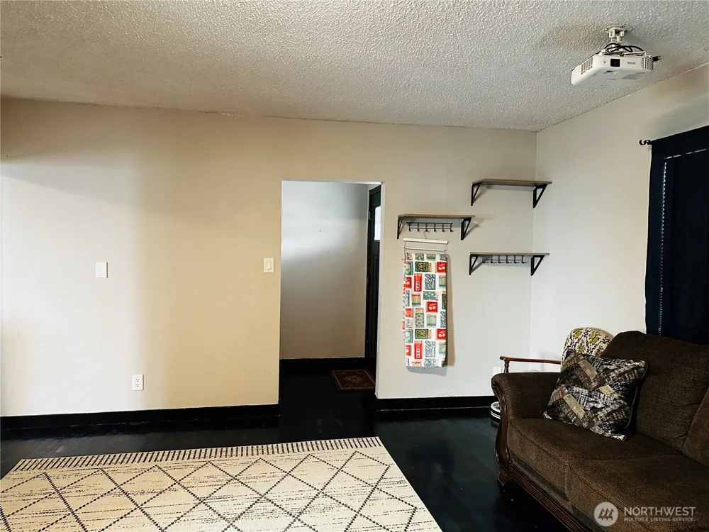 26 Ginkgo Street Soap Lake, WA 98851