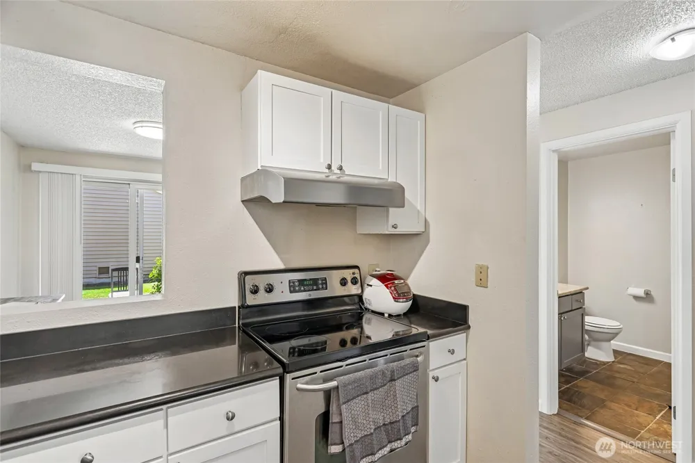 23801 12th Place S #2103 Des Moines, WA 98198