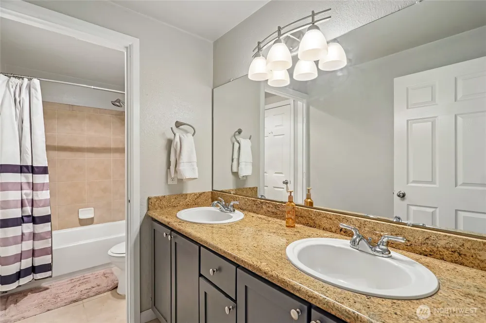 23801 12th Place S #2103 Des Moines, WA 98198