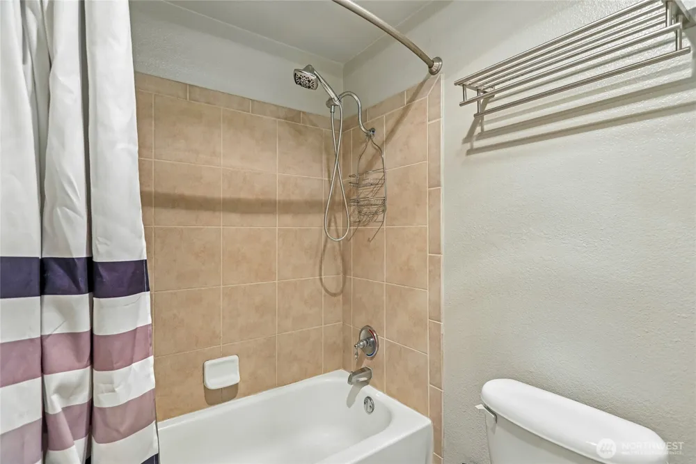 23801 12th Place S #2103 Des Moines, WA 98198