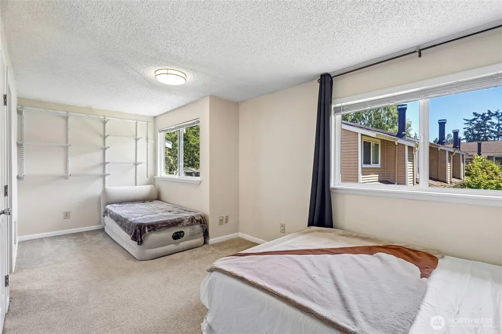 23801 12th Place S #2103 Des Moines, WA 98198