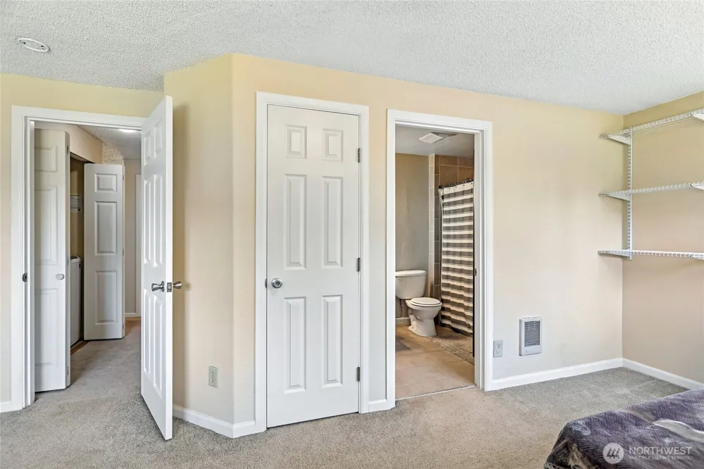 23801 12th Place S #2103 Des Moines, WA 98198