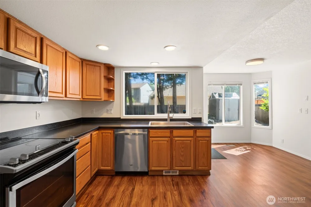 2303 SE 184th Avenue Vancouver, WA 98683