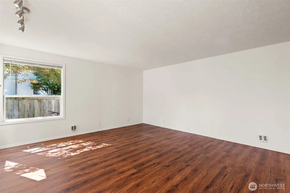 2303 SE 184th Avenue Vancouver, WA 98683
