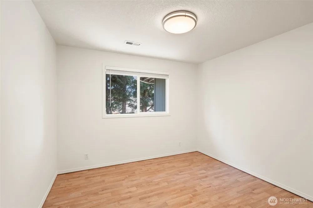 2303 SE 184th Avenue Vancouver, WA 98683
