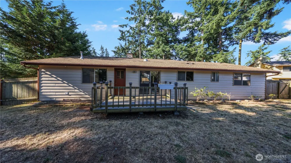 368 NW Columbia Drive Oak Harbor, WA 98277