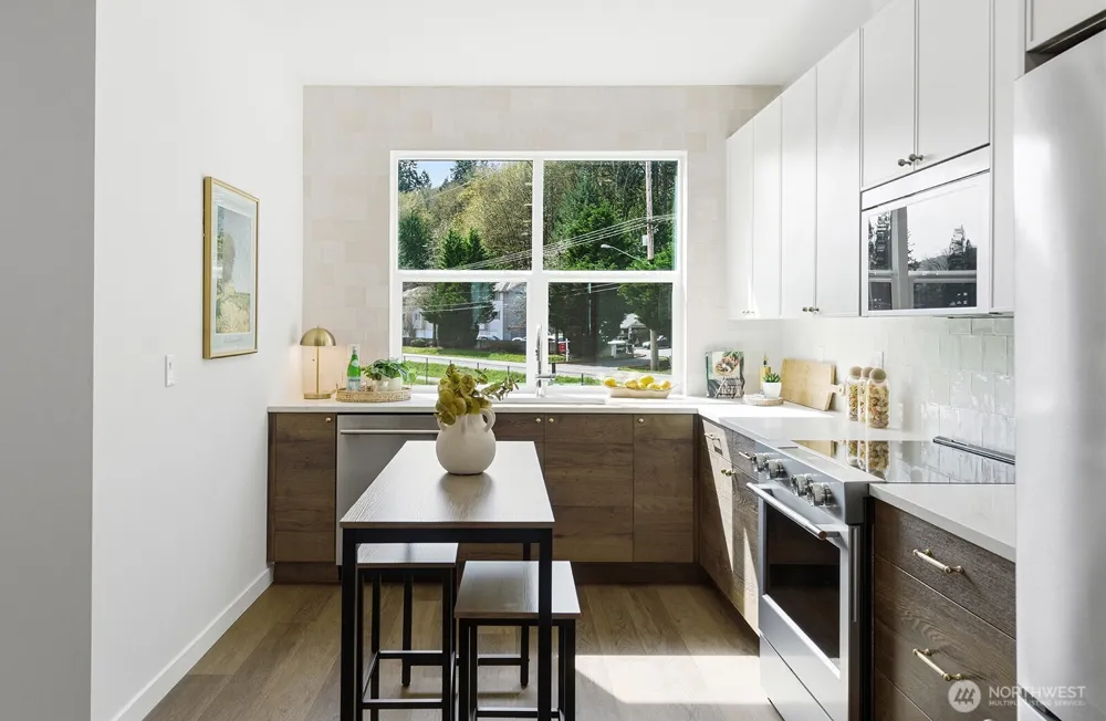 749 7th Avenue NW Issaquah, WA 98027