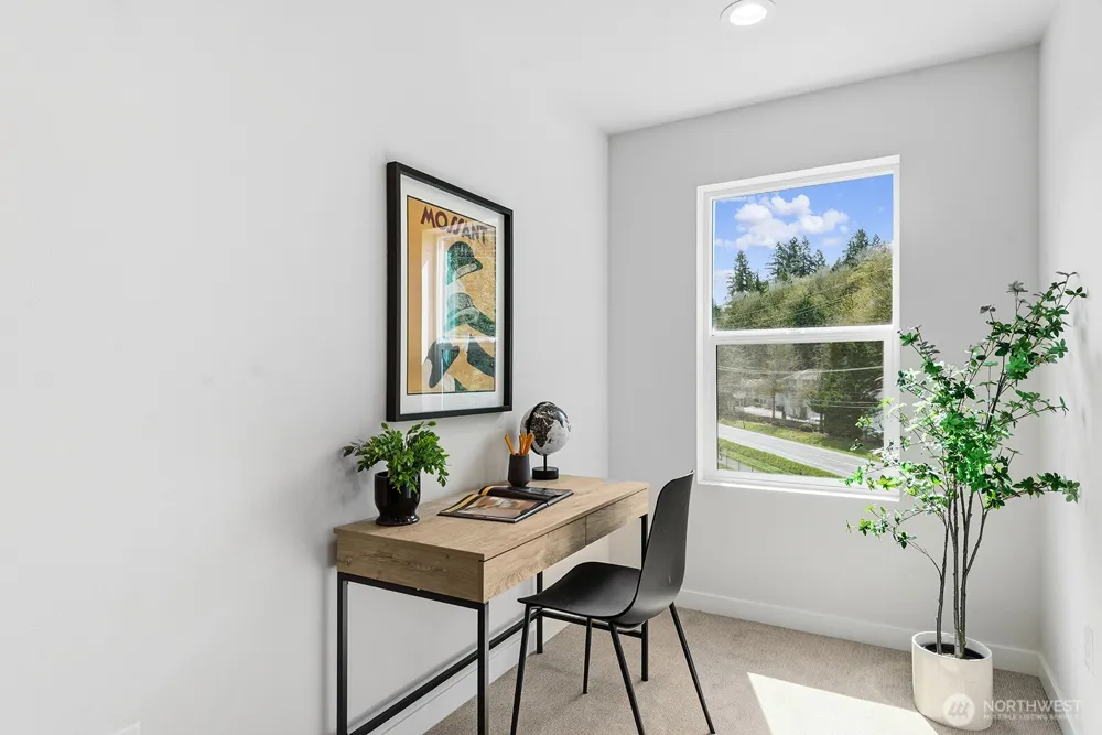 749 7th Avenue NW Issaquah, WA 98027