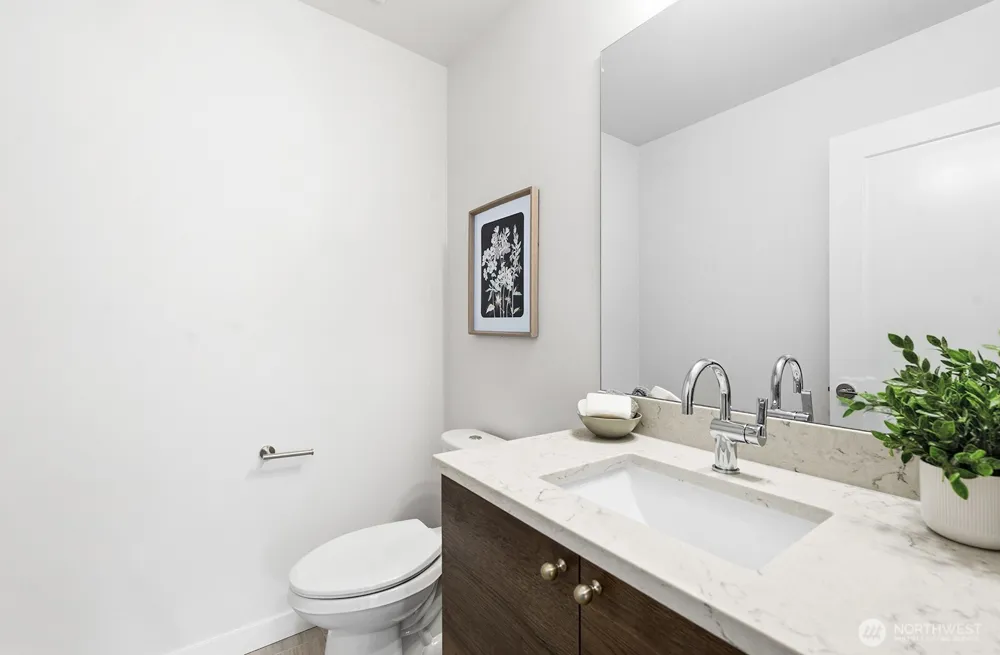 749 7th Avenue NW Issaquah, WA 98027